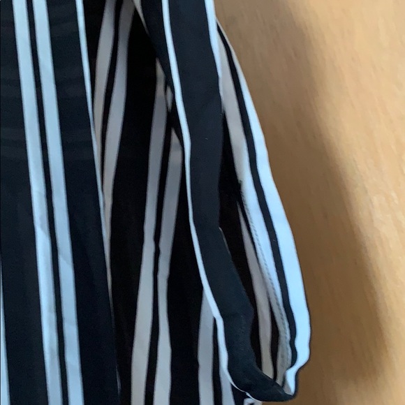 Forever 21 + Striped Blouse NWOT - Picture 5 of 5